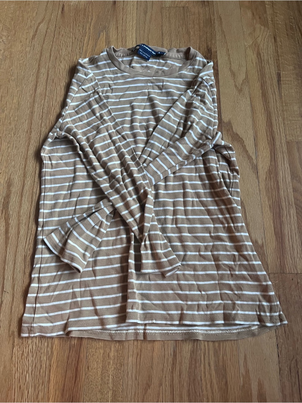 Women’s Ralph Lauren Sports Long Sleeve Tan and Whited Striped size Small